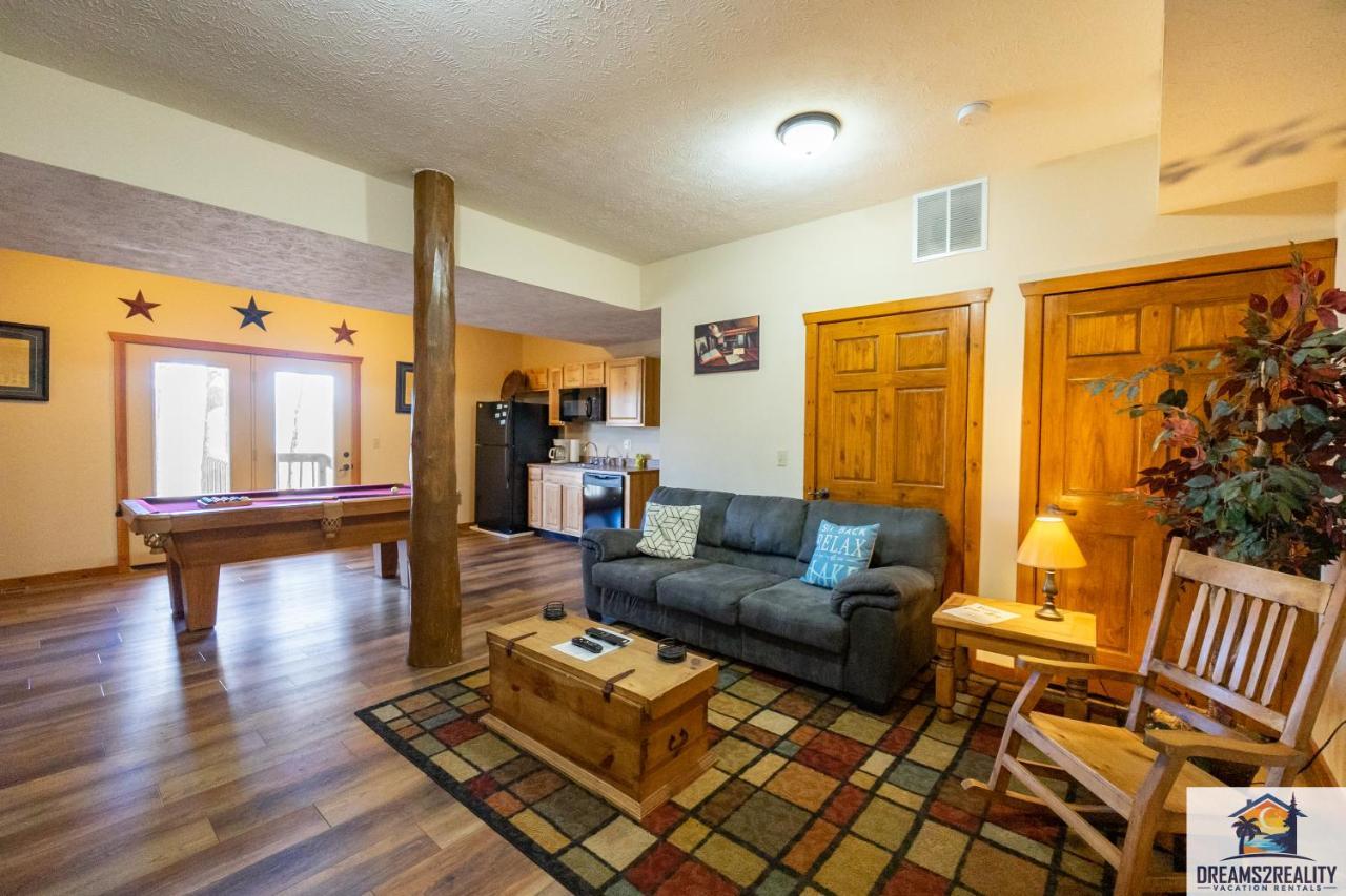 Forest Heights Lodge - 6Br - Pool Table - Near Silver Dollar City - Free Tickets Included برانسون المظهر الخارجي الصورة