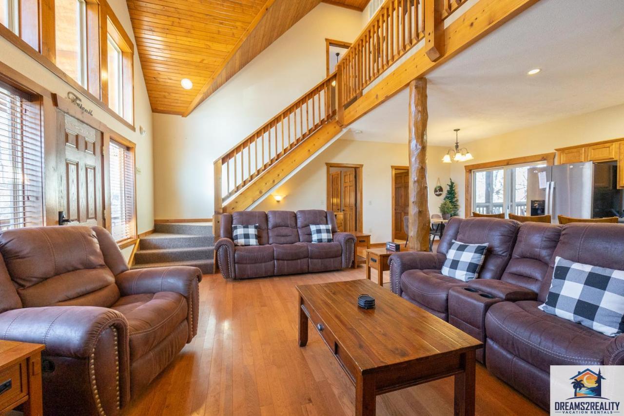 Forest Heights Lodge - 6Br - Pool Table - Near Silver Dollar City - Free Tickets Included برانسون المظهر الخارجي الصورة