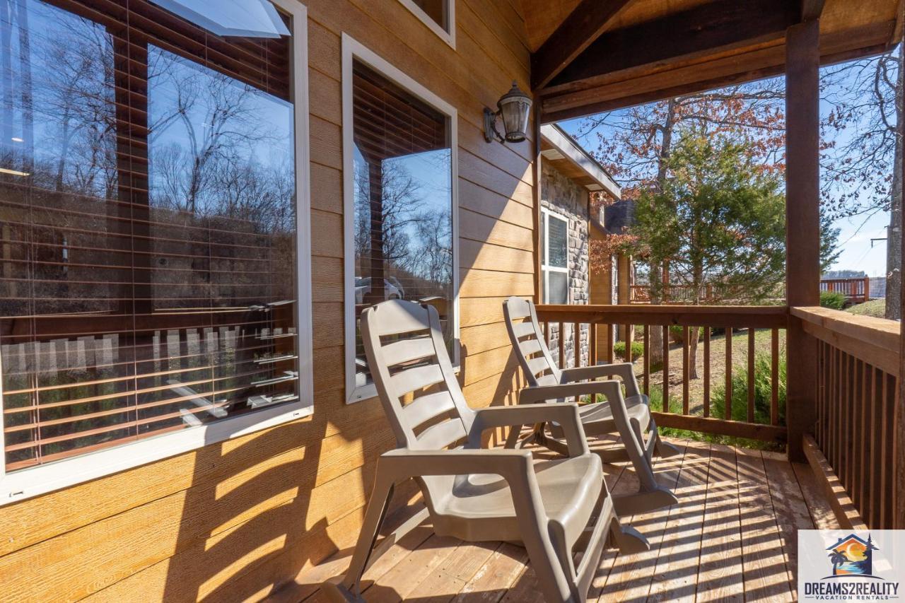 Forest Heights Lodge - 6Br - Pool Table - Near Silver Dollar City - Free Tickets Included برانسون المظهر الخارجي الصورة